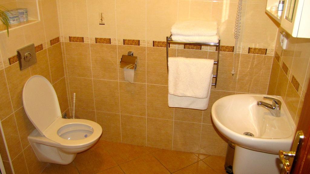 Penzion U Golema Blansko Room photo